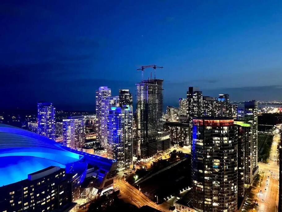 Cn Lovers Toronto Exteriör bild